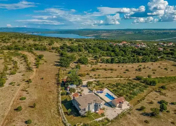 Villa Doci